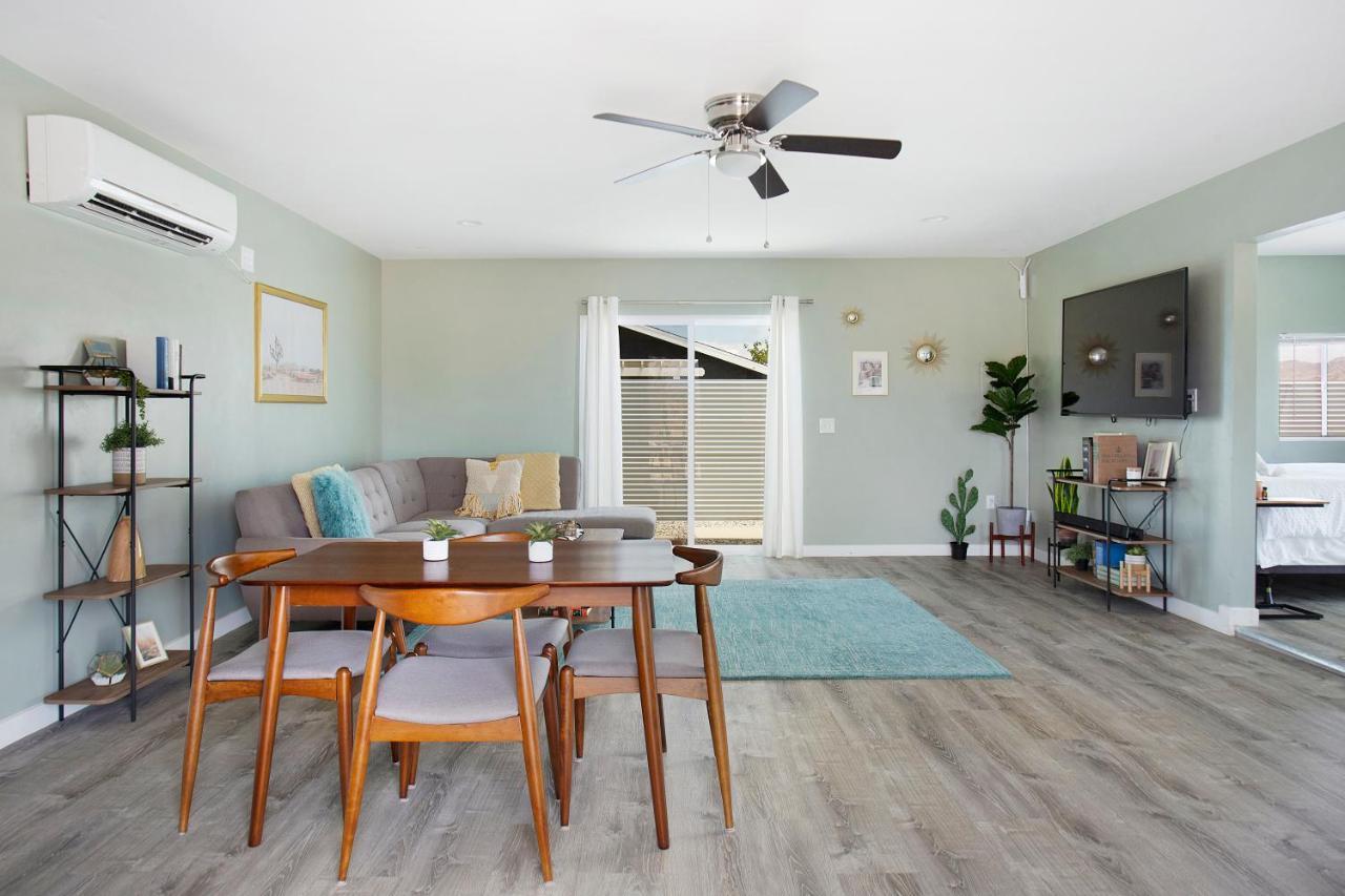 Sapphire Haven + Casita! Pool + Spa + Movie Theatre + 10 Min To Monument! Joshua Tree Εξωτερικό φωτογραφία