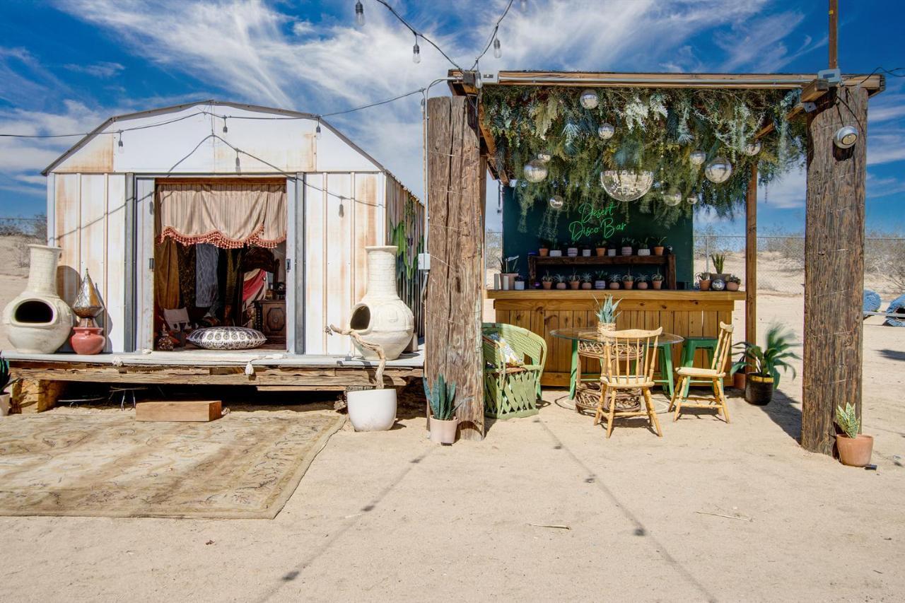 Sapphire Haven + Casita! Pool + Spa + Movie Theatre + 10 Min To Monument! Joshua Tree Εξωτερικό φωτογραφία