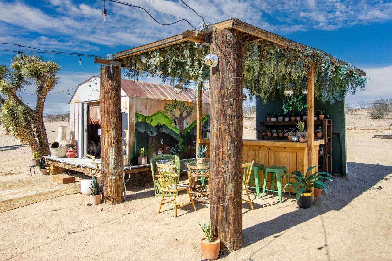 Sapphire Haven + Casita! Pool + Spa + Movie Theatre + 10 Min To Monument! Joshua Tree Εξωτερικό φωτογραφία